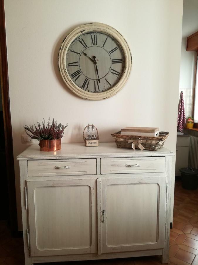Giuly Apartment